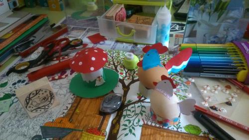 Un vrai jardin playschool. Des couleurs partout.